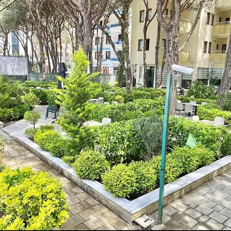 Lovely 2-bedroom Flat 1 Min Walk Appartement *